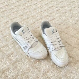 🦍Louis Vuitton MEN White Sneakers